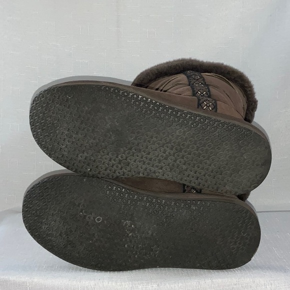 🔥104  L.L. Bean Shearling Lined Suede Brown Winter Boots - Picture 10 of 16